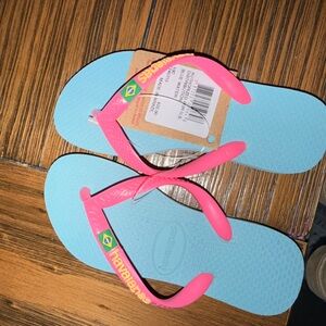 Havaianas flip flops